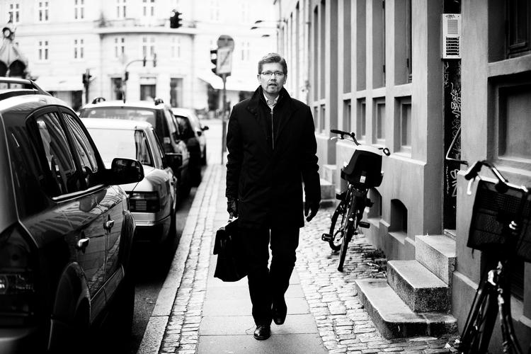 Opbrud. Frank Jensen (S) vil have lov til at bygge 20 procent almene boliger i dyre kvarterer. 