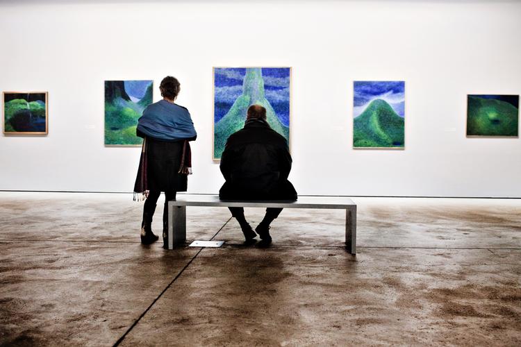 Blockbuster. Om godt en uge åbner kunstmuseet ARoS en stor udstilling med både dronning Margrethes og prins Henriks værker. Billedet her er fra ARKENs udstilling af dronningens værker. 