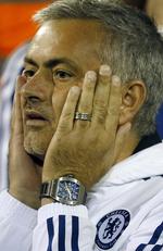 Ups. José Mourinho og Chelsea har bragt sig i vanskeligheder i Champions League, hvor de åbnede med et uventet nederlag på hjemmebane. 