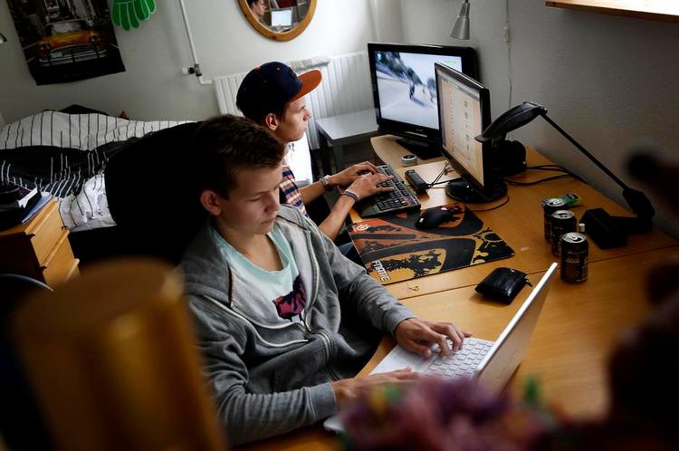BAGUDKOMPATIBEL. Nu kan Windows 7-ejer også få glæde af Internet Explorer 11, der ellers var forbeholdt det lille fåtal, der indtil videre har opgraderet til Windows 8 eller 8.1. 