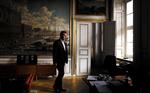 Tænkeboks. Bestyrelses-medlemmer i finansielle virksomheder bør uddannes, mener flere centrale finansielle eksperter. Erhvervs- og vækstminister, Henrik Sass Larsen (S) vil overveje sagen. 