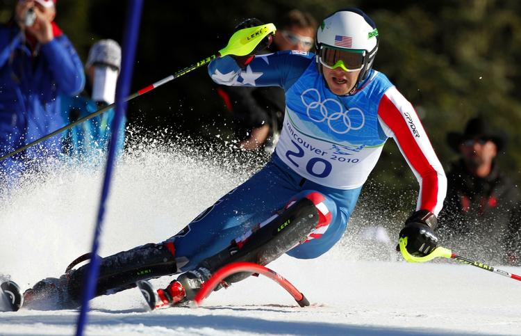 angreb. Bode Miller mener, det er pinligt, at russerne står bag lov om diskriminering af homoseksuelle. 