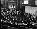 HISTORISK. I dag åbner Folketinget. Her ses kongefamilien med Christian X i spidsen overværer Folketingets åbning i starten af 1900-tallet. (arkivfoto) 