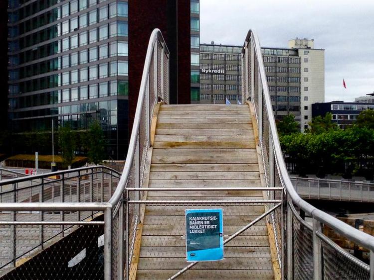 Slut. En såkaldt kajakrutsjebane er en af de konstruktioner, der står øde hen i Københavns Havn. 