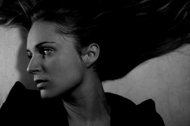 Succes. De poetiske toner fra Agnes Obel trækker et stort publikum. Hun giver koncert to aftner i træk i Operaen. 