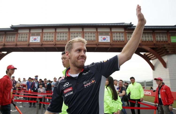 Favorit. Vettel har vundet 7 af sæsons 13 løb i VM-serien. Hans pole position-statistik er endnu bedre: 5 gange pole har ført til 4 triumfer. 