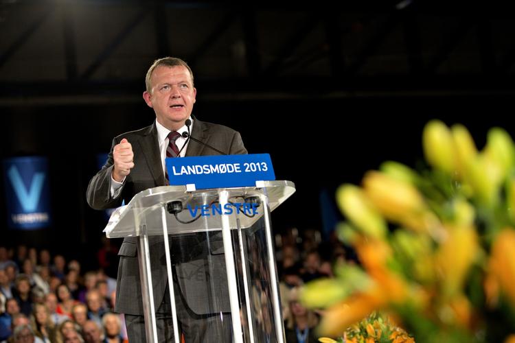 Fåmælt. På pressemødet efter Lars Løkke Rasmussens tale på Venstres landsmøde ønskede, partiformanden ikke at uddybe, hvordan han bruger 24.000 kroner om dagen på sine rejser for en klimaorganisation. - Foto: 