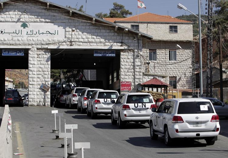 VÅBENDESTRUKTION. Inspektørerne fotograferet, da de kørte ind i Syrien fra Libanon. 
