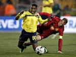 1-1. Der var flere hårde nærkampe mellem Brøndbys Quincy Antipas og FC Nordsjællands anfører, Nicolai Stokholm, under bundkampen mellem de to tidligere storklubber. 