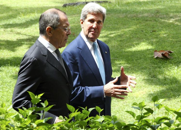 Diplomati: USA's udenrigsminister John Kerry siger, at  der er god fremdrift i forsøget på at destruere Syriens kemiske våben. 