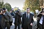ENDELIG. Bisiddere i skattesagen, herunder Peter Arnfeldts advokat, Henrik Stagetorn, ser frem til, at kommissionen kan komme videre med sit arbejde. 