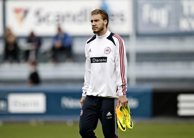 Tilbage. Nicklas Bendtner har glædet sig til igen at skulle spille for Danmark. Han var senest på VM-holdet i en 1-1-venskabskamp mod Tyrkiet i november i Istanbul, hvor han scorede sit 22. landskampmål 