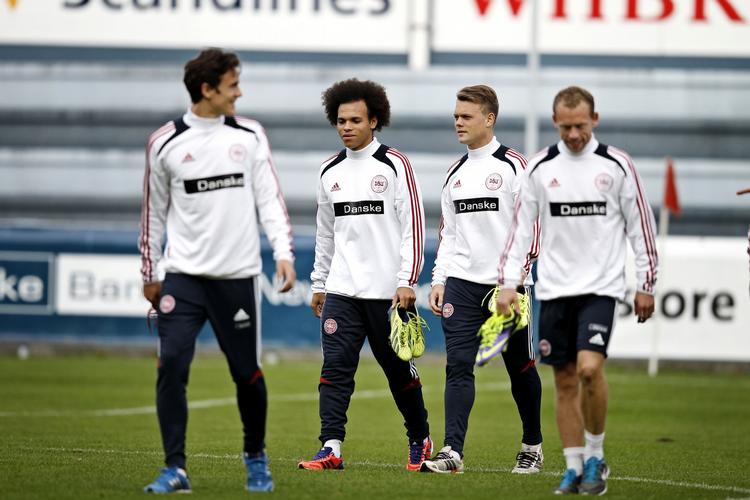 topniveau. Martin Braithwaite (nummer to fra venstre) har fået skærpet formen efter skiftet til fransk fodbold denne sommer. 