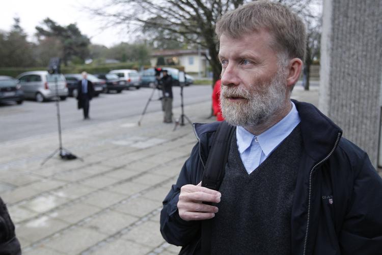 Kom. »Hvis den anonyme person melder sig om fjorten dage eller om fire uger og vil afgive forklaring eller sende beviserne, vil vi sikkert tage dem i betragtning«, siger kommissionsformand Lars E. Andersen. - Foto: 