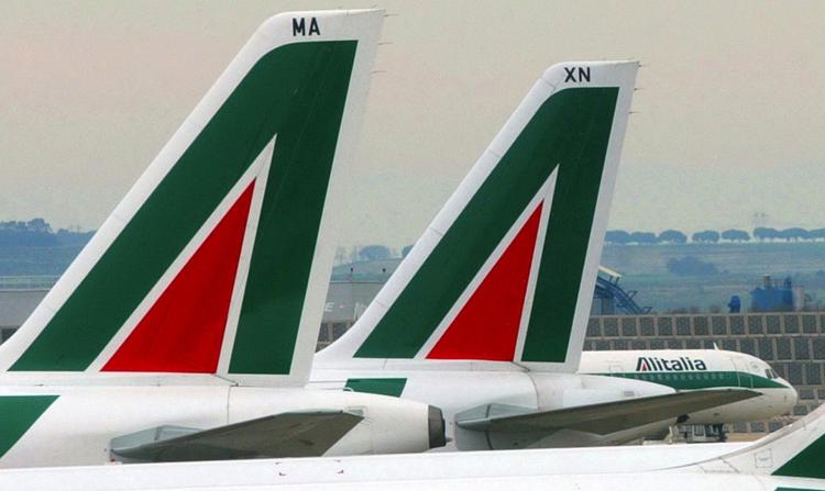 Krise. Det italienske flyselskab Alitalia har akut behov for en saltvandsindsprøjtning på 37 milliarder kroner, vurderer analytikere. 