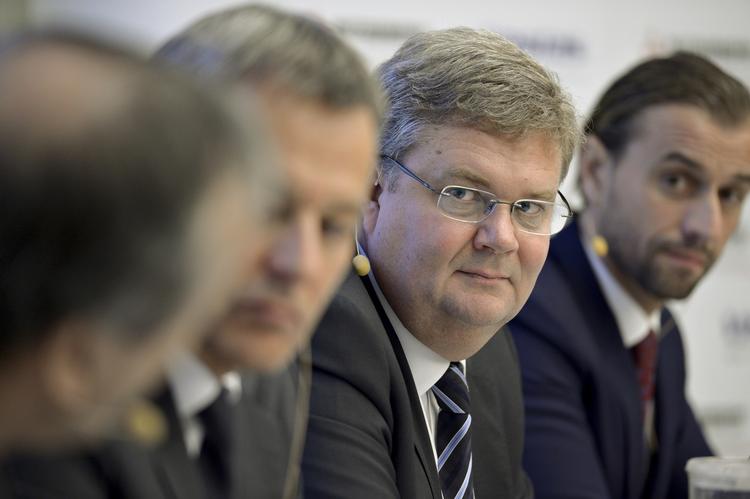 Vestas new CEO, Anders Runevad. Since taking over he has signed an agreement with Mitsubishi and now divested six factories for one euro. 