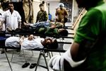 Ofre. Afghanske soldater er blevet såret ved Sangin, der er et af de områder, som Nato reelt anser for tabt. Andre områder i Helmand står muligvis for fald, når de vestlige tropper rykker ud. 