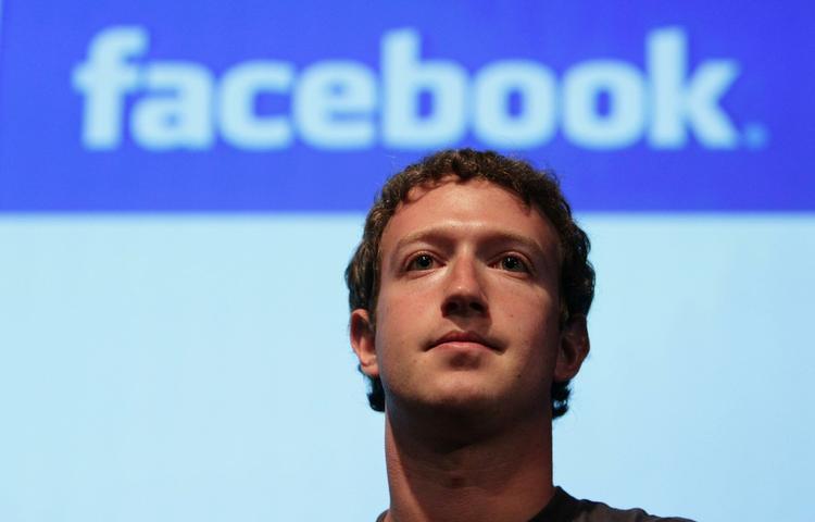 SUR? Mark Zuckerberg, Facebooks skaber, ser lidt trist ud. Og det har han grund til, viser ny undersøgelse. For Facebook-kontakt kan bringe os i dårligt humør. (arkiv) 