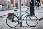 Bestjålet. Louise, der ikke ønsker at stå frem med sit fulde navn af frygt for repressalier, har fået stjålet to cykler fra sin aflåste gård. (arkivfoto: Jens Dresling) 