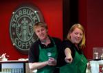 MARKERING. Starbucks medarbejdere har flere gange været centrum for topchefens kontroversielle ideer. Denne gang skal de være med til at samle underskrifter. 