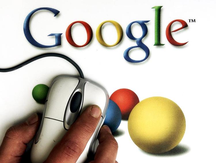 Privatliv. I USA har en række borgere fået fri proces til at føre sag mod Google, fordi it-magnaten ikke oplyser, at deres spamfiltrering også bliver brugt til at skanne de e-mail, man sender og modtager som Gmail-bruger 
