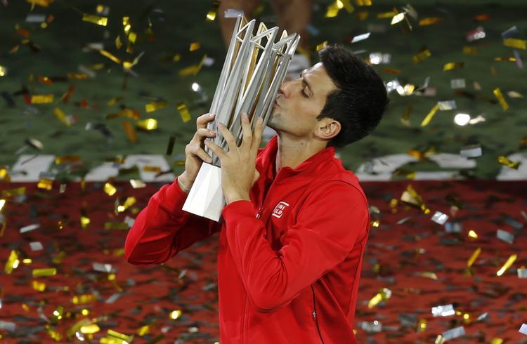 TROFÆ. I Kina har Novak Djokovoc nu vundet fire finaler i træk. 