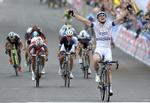 hurtig. John Degenkolb (th) er en af to tyske supersprintere på Giant-Shimano under Touren. 