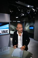 Kontrovers. DR2-vært Adam Holm faldt i unåde hos ledelsen i Danmarks Radio efter en religionskritisk kronik i Politiken i maj i år. 