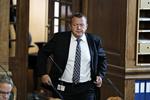 Rejsesag. Lars Løkke Rasmussens dyre rejser for ngo, får nu danske hjælpeorganisationer til at frygte tvivl om rejseudgifter. 
