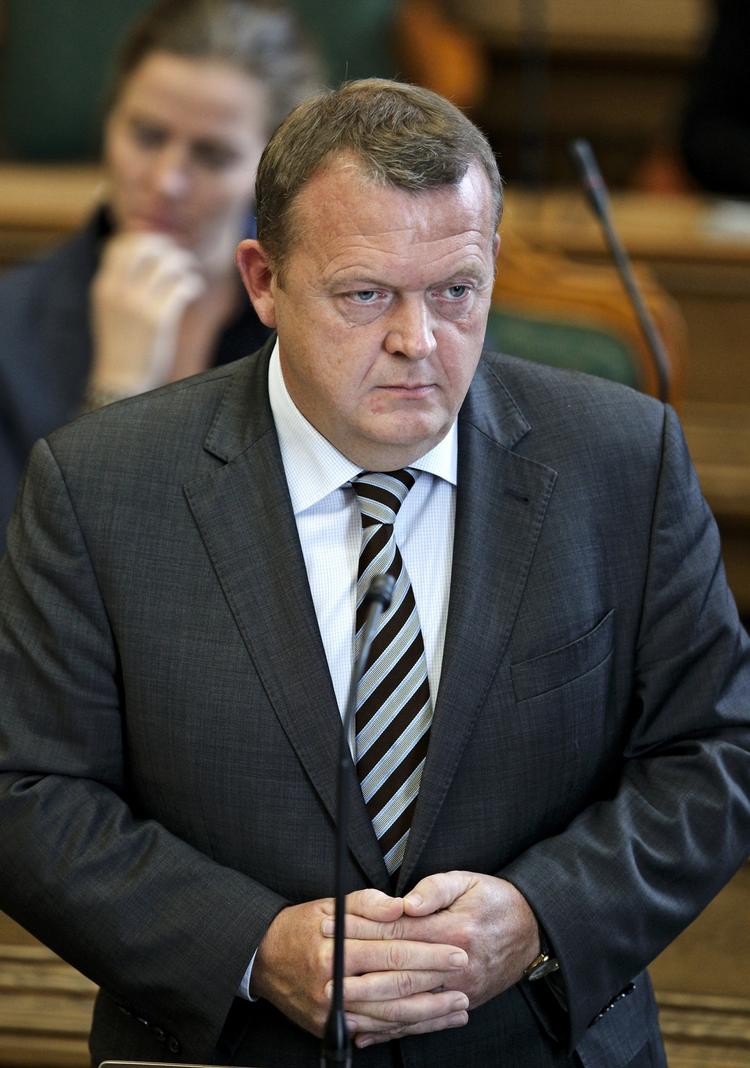 Modvind. Mangel på dømmekraft, lyder lederskribenternes dom over Løkke. 