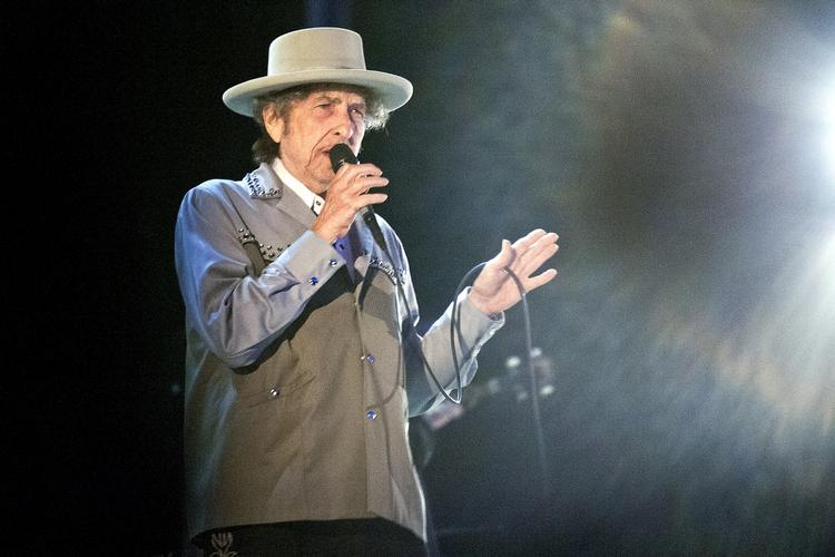 HYGGELIG. Det er en anderledes imødekommende og åben Bob Dylan, der spiller for koncertgæster i København i dag og i morgen. 