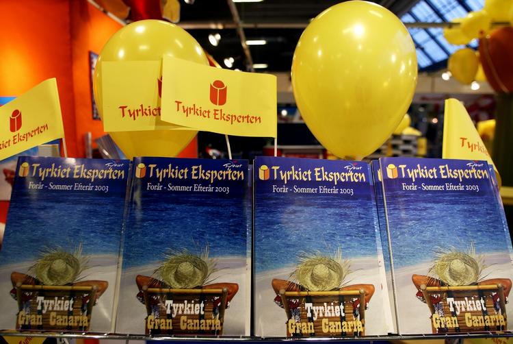 Farvel. Danskerne må i fremtiden vende sig mod andre charterselskaber for at finde billige rejser. 