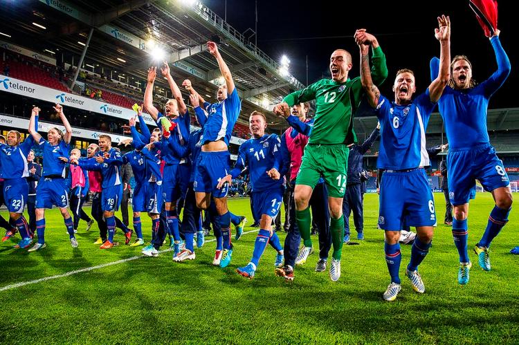 stjernestund. Det islandske landshold kunne med uafgjort tirsdag mod Norge sikre sig adgang til Fifa's playoffrunde med VM som guleroden. 