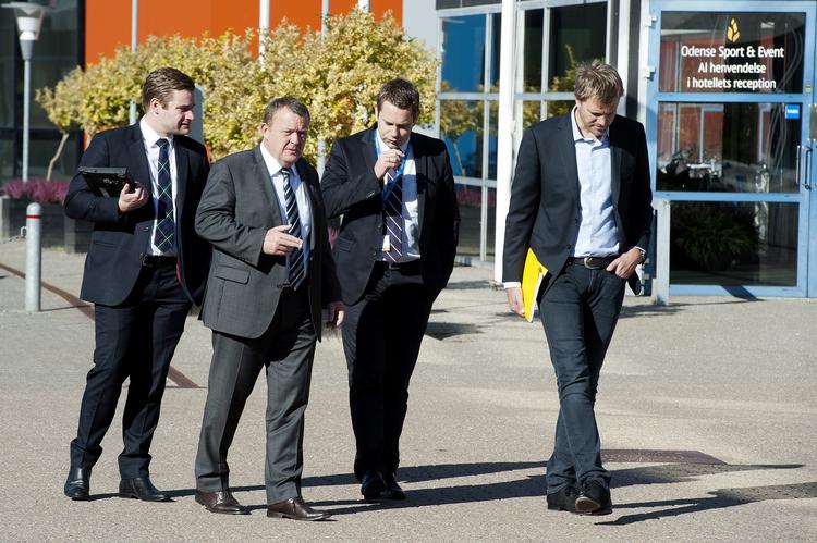 Rejsesag. Venstres formand, Lars Løkke Rasmussen, har med sin rejsesag skadet partifællers sag ved kommunalvalget. 