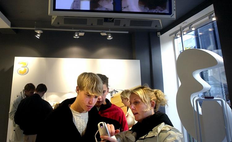 VOKSEVÆRK. Mobilselskabet 3 har næsten en million kunder i Danmark. 