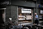 LÅNEMULIGHEDER. Jyske Bank vil nu have sin del af de kunder, der vælger F1-lån. Banken vil nemlig kunne tilbyde en lavere rente end realkreditinstitutterne, siger den. 