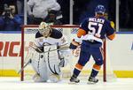 straffekonge. Frans Nielsen (th) brænder sit straffeslag i kampen mod Buffalo Sabres tirsdag. 