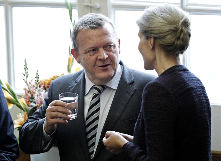 Opbakning. Thorning står bag Løkkes arbejde som formand for 3GI. 