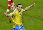 STORMØDE. VM-playoffkampene betyder afsked med enten Zlatan Ibrahimovic (billedet) eller Cristiano Ronaldo. 