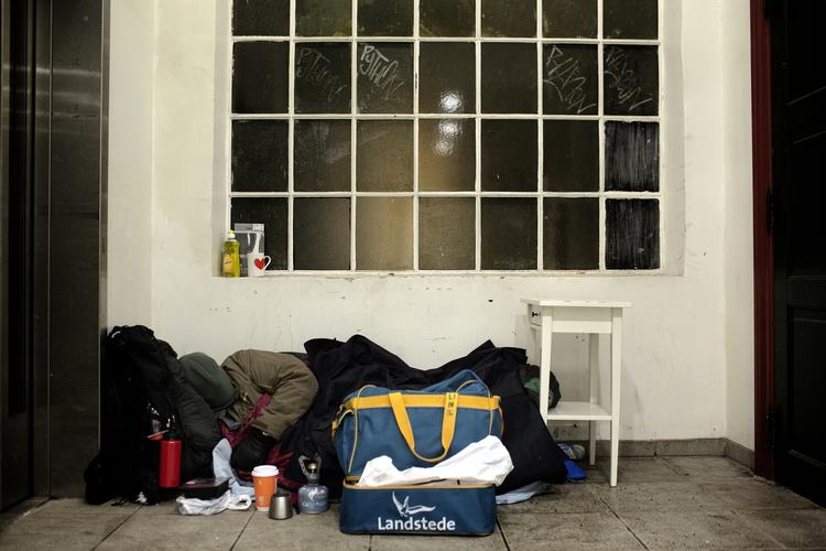 Udsatte. Det tyder på, at der foregår en aktiv smittespredning blandt udsatte og en stigning i forekomsten af tuberkulose 