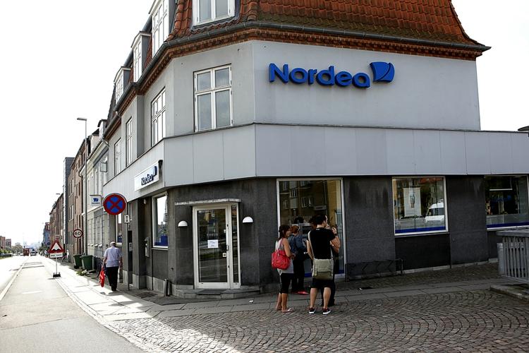 FREMGANG. Nordea øger støt og roligt deres overskud fra år til år. Det skyldes stram styring af omkostningerne og gode, stærke kunder, vurderer analytiker. 