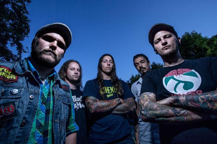 metal. Den aarhusianske thrashkvintet Hatesphere fanget i et sjældent roligt øjeblik. 