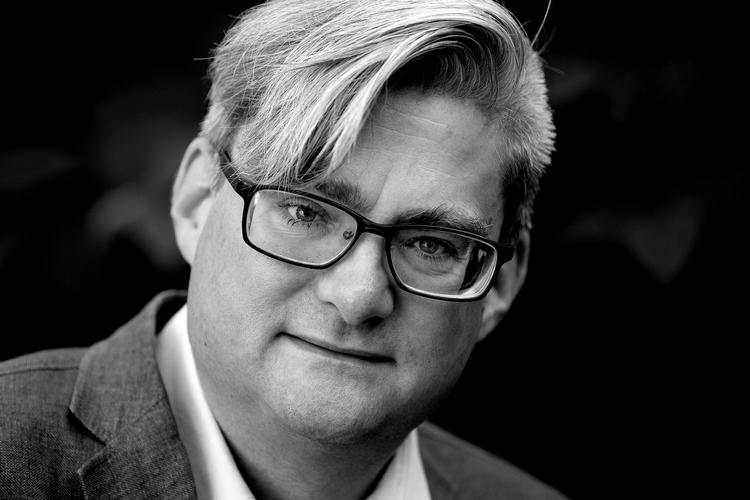 Advarsler. »Hvis det er rigtigt, at Søren Pind både har overhørt advarsler om organisationen og undladt at oplyse Folketinget om disse advarsler, har han jo direkte gamblet med skattekronerne og ført Folketinget bag lyset«, siger  Enhedslistens udviklingsordfører, Christian Juhl. - Foto: 