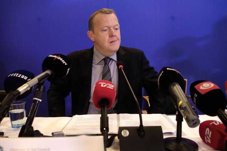 Beklagelser. På sit pressemøde nåede Lars Løkke Rasmussen 45 gange at beklage sagen om de dyre rejser. 