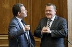 Forventningsfuld. Lars Løkke Rasmussen (t.h.) kan formentlig se frem til et flot Venstre-valg, selv om han selv har været i stærk modvind de seneste par uger. 