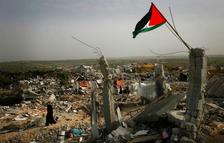 Afvist. DPLC-delegationen fra EU-Parlamentet er blevet nægtet indrejse i Gazastriben af Israel. Næstformand i delegationen, Margrete Auken, kalder de israelske myndigheders begrundelse »det rene vrøvl«. 