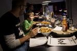 Gennemført.  Fedtet ske eller ej, så er Greasy Spoon et rart sted, hvor den amerikanske stil er blandet op med københavnsk nutid. 