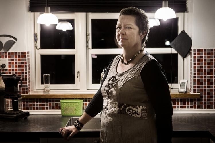 SYG. Laila Sønderlyng, 51, er en af de kvinder, der ikke er blevet indkaldt til screening. I dag er hun uhelbredeligt syg af livmoderhalskræft. Hun vil forsøge at få erstatning. 