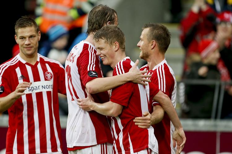 Tophold. AaB slog Sønderjyske 2-0. 