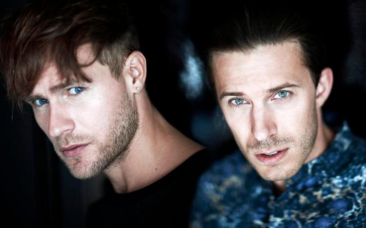 Skyggefuld. Der er mere tusmørke end diskokugle over store dele af Nik &amp; Jays femte album. 